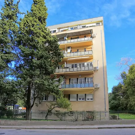 Apartment With Wifi - 19143