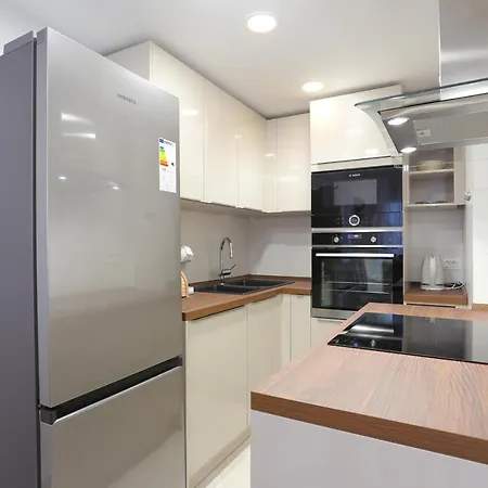 With Wifi - 19143 شقة *