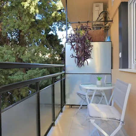 With Wifi - 19143 سبليت